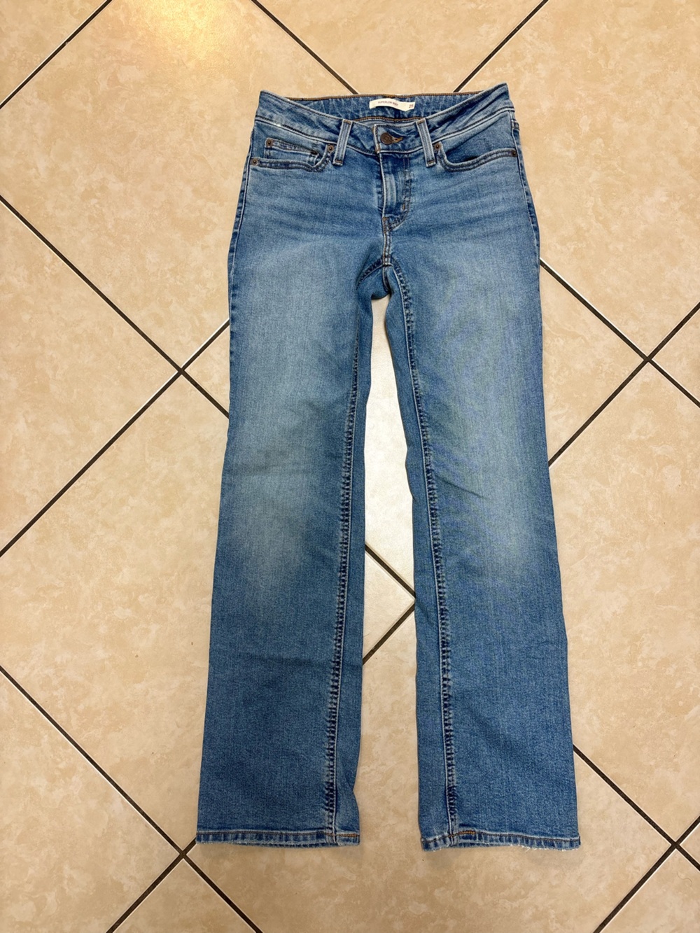 Levi Jeans Super Low Boot Womens Size 25